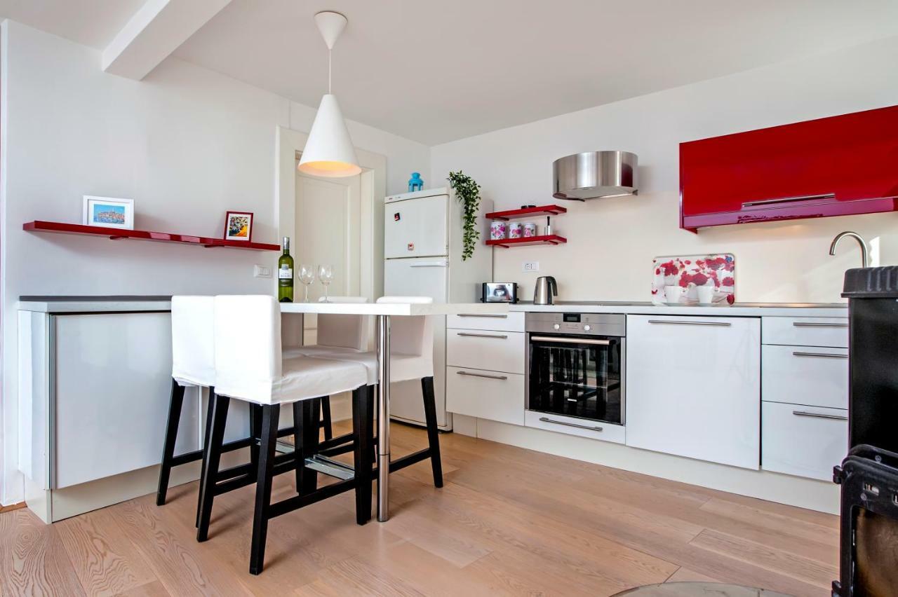 Smilje 2 Lägenhet Rovinj Exteriör bild